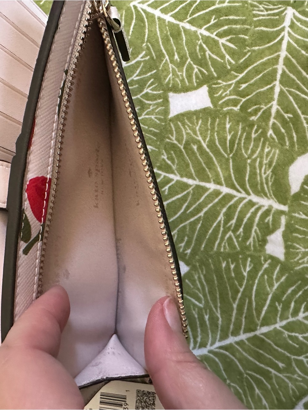 kate spade White Floral Rose-Print Zip Wallet - Picture 8 of 10